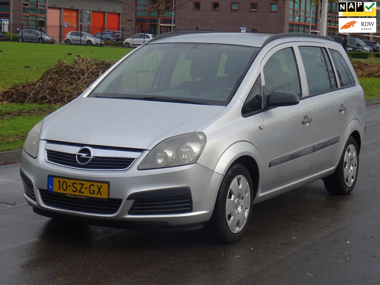 Opel Zafira - 1.6 Business 7-PERSOONS NAP/AIRCO/CRUISE/NW APK - AutoWereld.nl