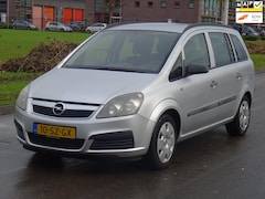 Opel Zafira - 1.6 Business 7-PERSOONS NAP/AIRCO/CRUISE/NW APK