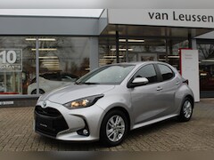 Toyota Yaris - 1.5 HYBRID DYNAMIC PARK.SENSOREN V+A STOELVERW. APPLE/ANDROID DAB AD-CRUISE CAMERA