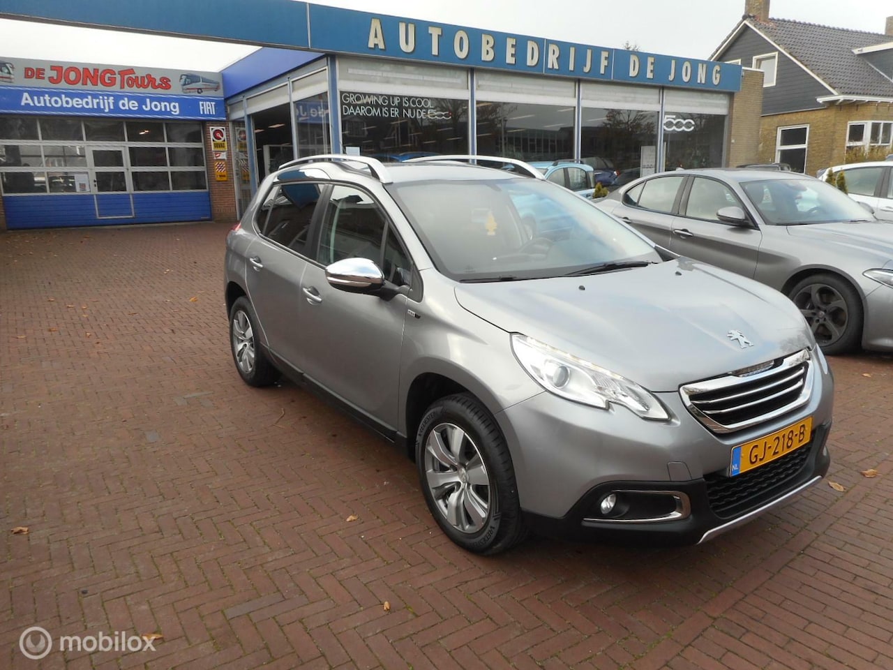 Peugeot 2008 - 1.2 PureTech Allure 1.2 PureTech Allure - AutoWereld.nl