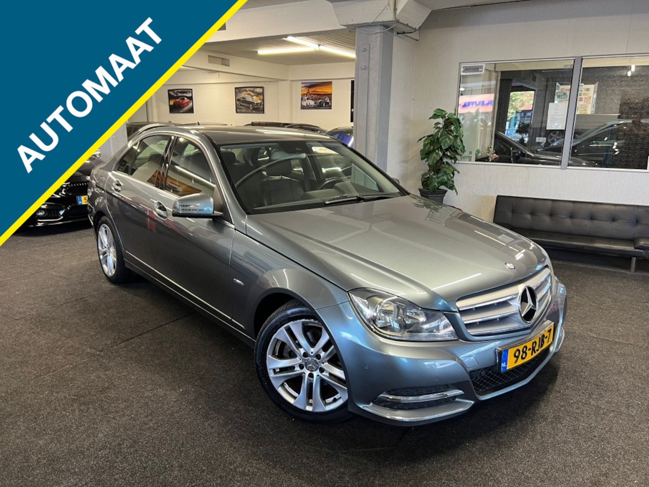 Mercedes-Benz C-klasse - 180 *NAP*Facelift*Automaat*Leder*Sedan - AutoWereld.nl