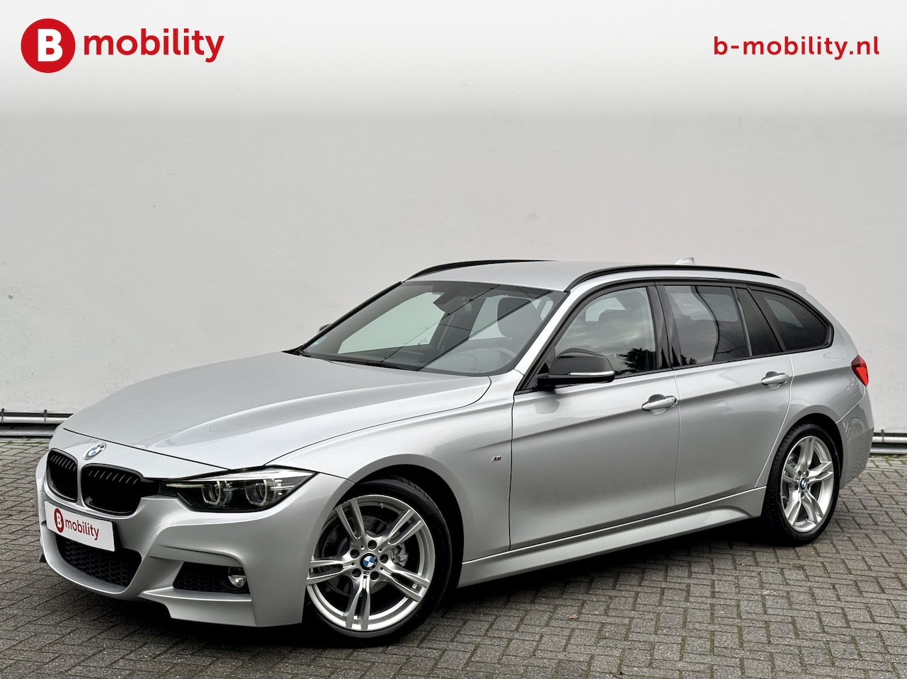 BMW 3-serie Touring - 318i High Executive M-Sport Apple CarPlay | Stoelverwarming | Leer | Cruise Control | LED - AutoWereld.nl