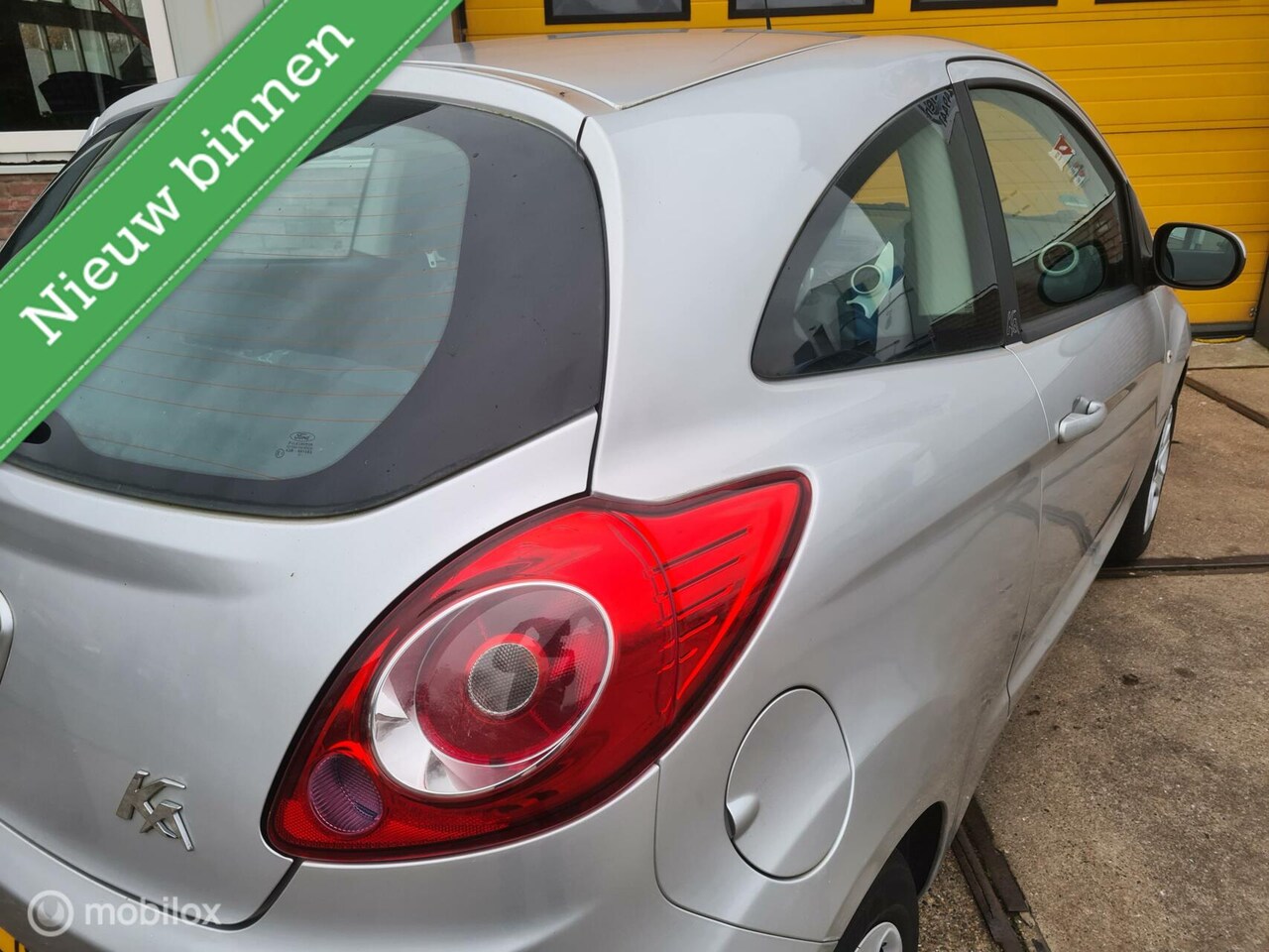 Ford Ka - 1.2 Cool & Sound start/stop Bj 2011 €2550 - AutoWereld.nl