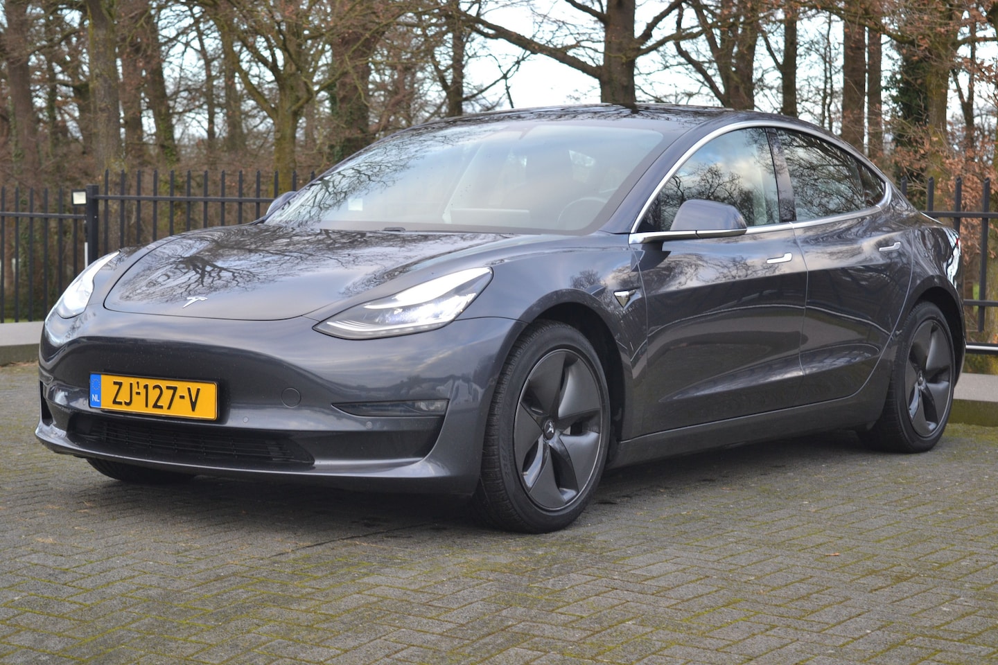 Tesla Model 3 - Long Range RWD Long Range 75 kWh - AutoWereld.nl