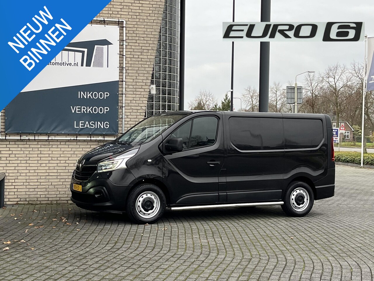 Renault Trafic - 2.0 dCi 120 T29 L1H1 Comfort*LED*NAVI*A/C* 3P* - AutoWereld.nl