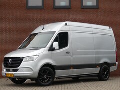 Mercedes-Benz Sprinter - 319 CDI V6 L2H2 3500KG Trekgewicht Camera/Airco