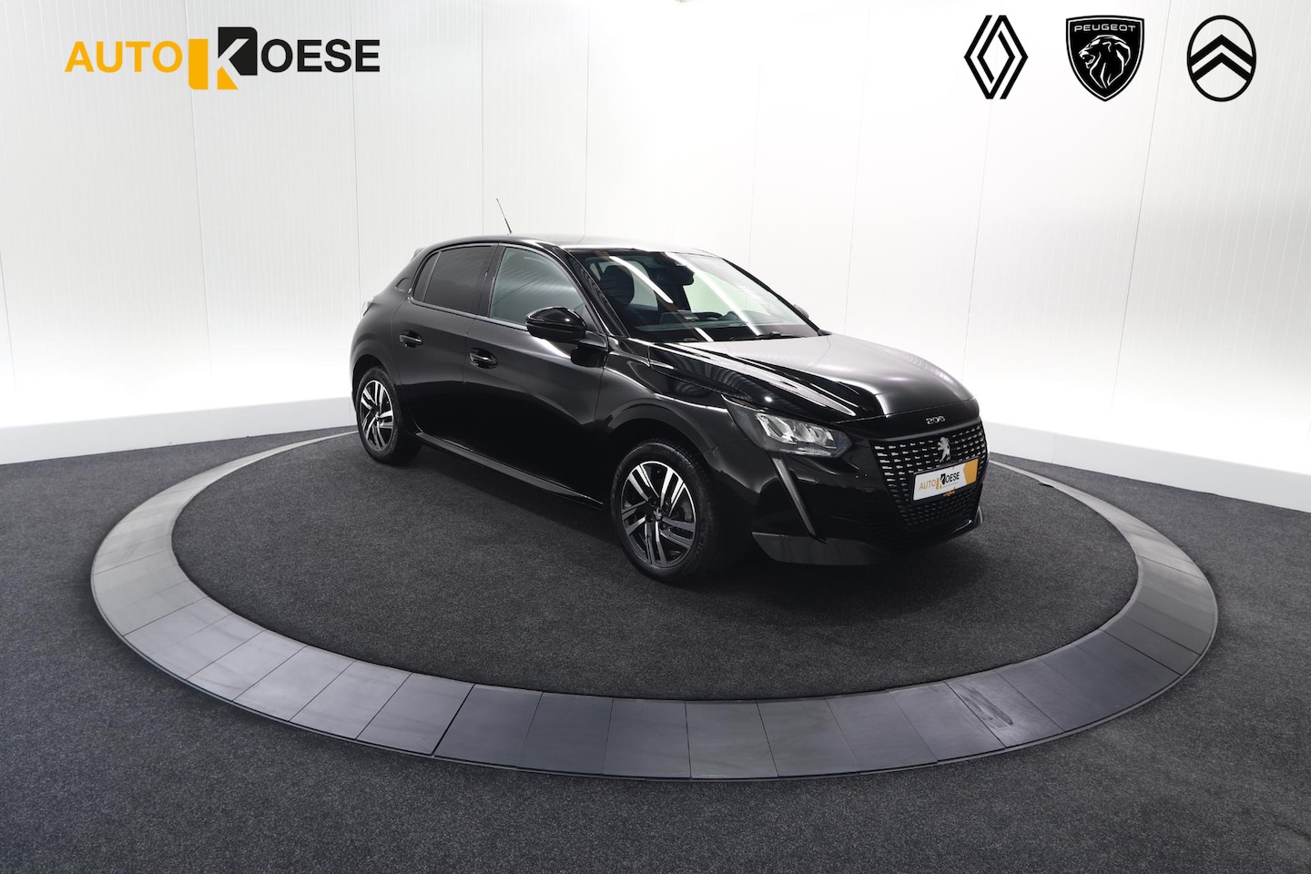 Peugeot 208 - PureTech 100 Allure Pack | Camera | Stoelverwarming | Apple Carplay | Parkeersensoren - AutoWereld.nl