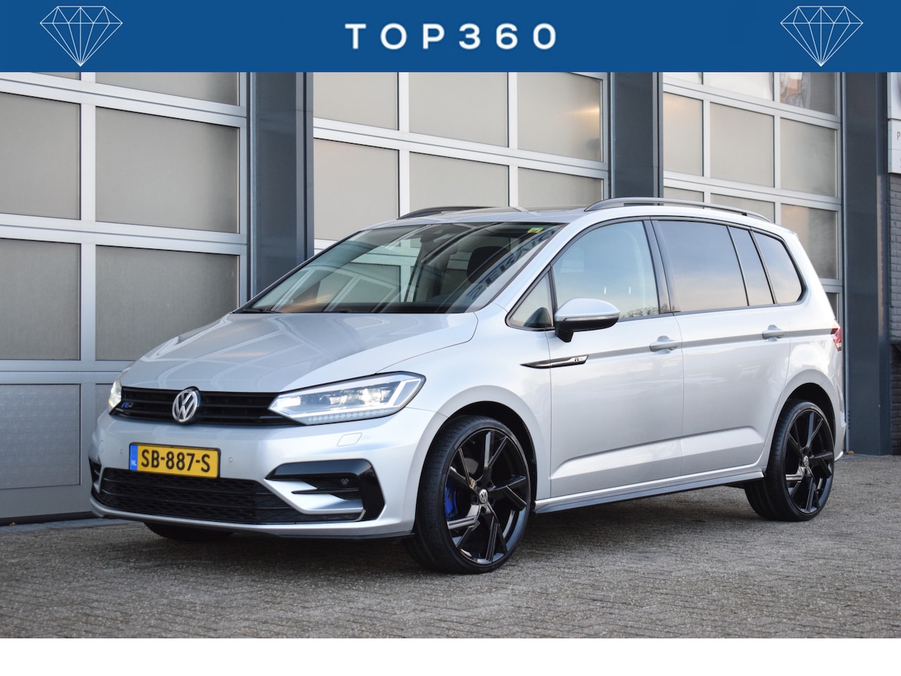 Volkswagen Touran - 1.8 TSI Highline Business R 7p Pano | ACC | trekhaak | Camera - AutoWereld.nl