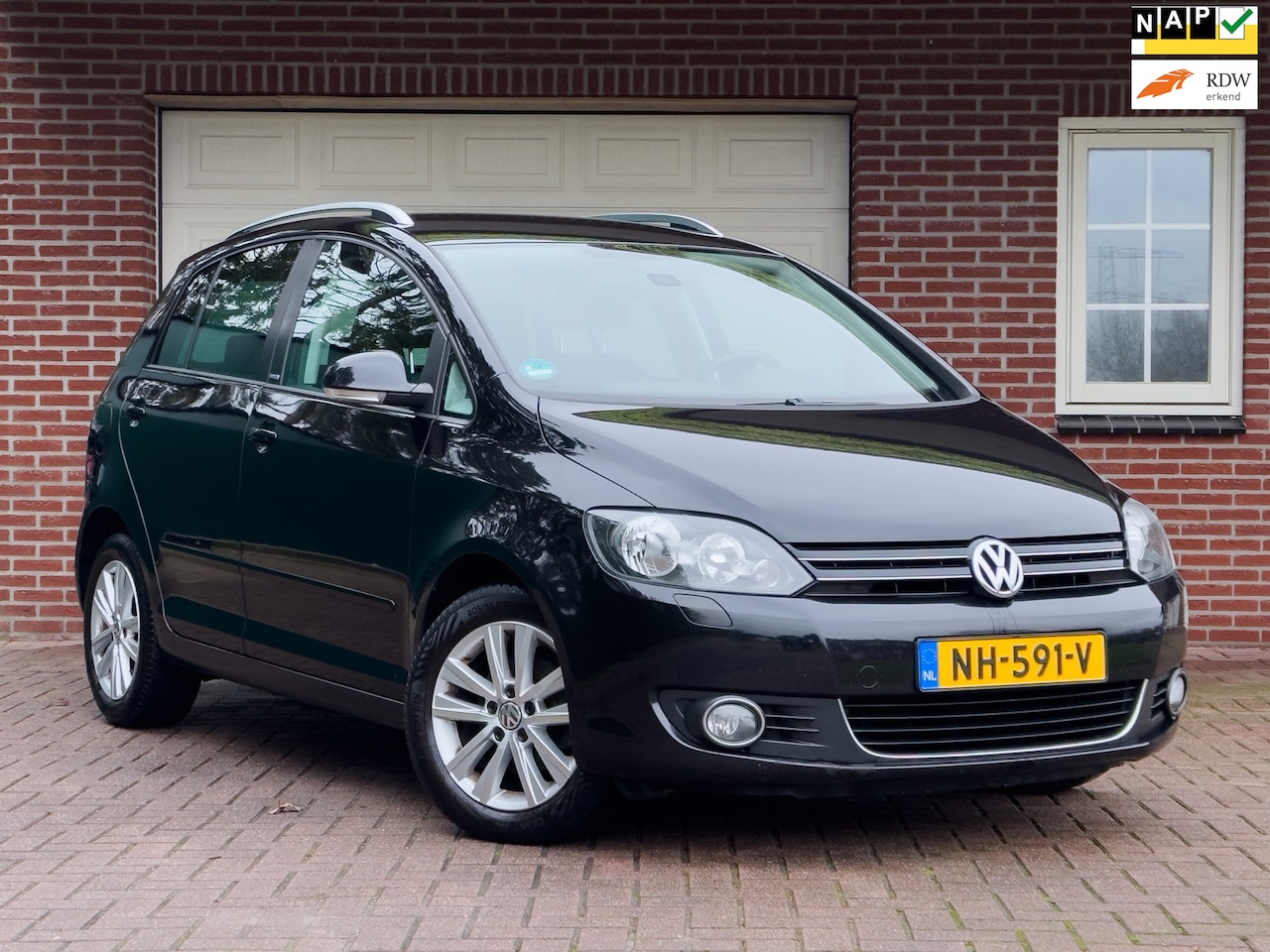 Volkswagen Golf Plus - 1.2TSI/105pk Highline|2011|Trekhaak|Navi|Stoelverw.|Cruise|Multi.stuur|16"LMV - AutoWereld.nl