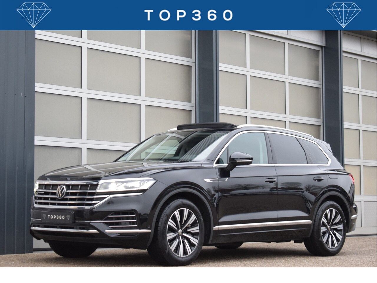 Volkswagen Touareg - 3.0 TSi eHybrid 4MOTION Panodak | Head-Up Display | ACC | 360° camera - AutoWereld.nl