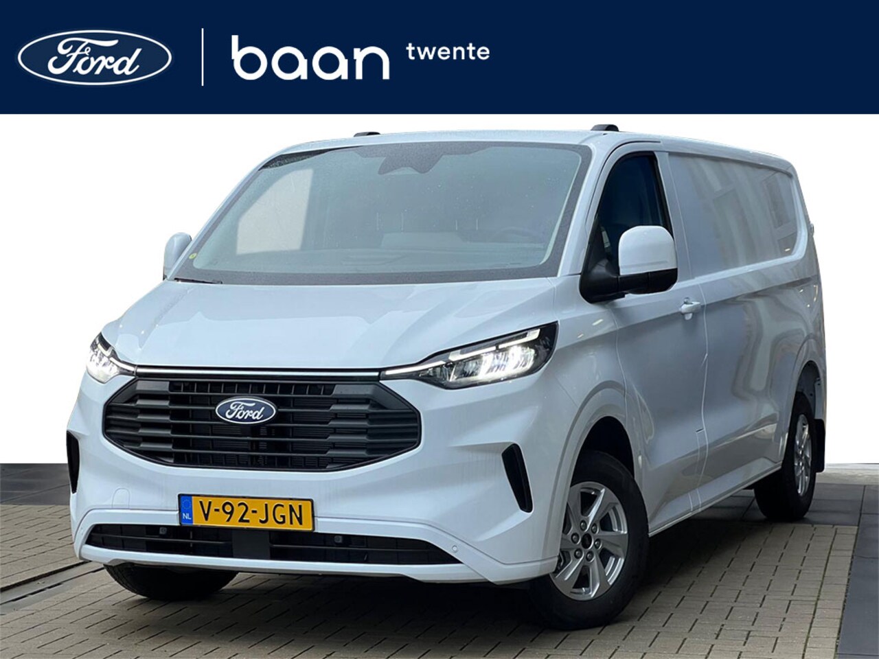 Ford Transit Custom - 320 L2H1 Limited 136 PK | BPM vrij | Trekhaak | B&O | Verw. stuurwiel | BLIS | - AutoWereld.nl