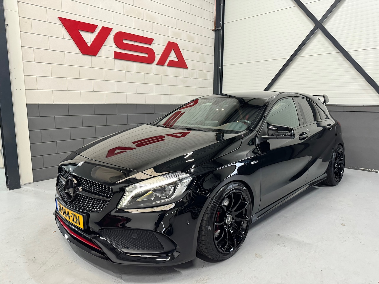 Mercedes-Benz A-klasse - 250 Sport Prestige Motorsport AMG Line - AutoWereld.nl