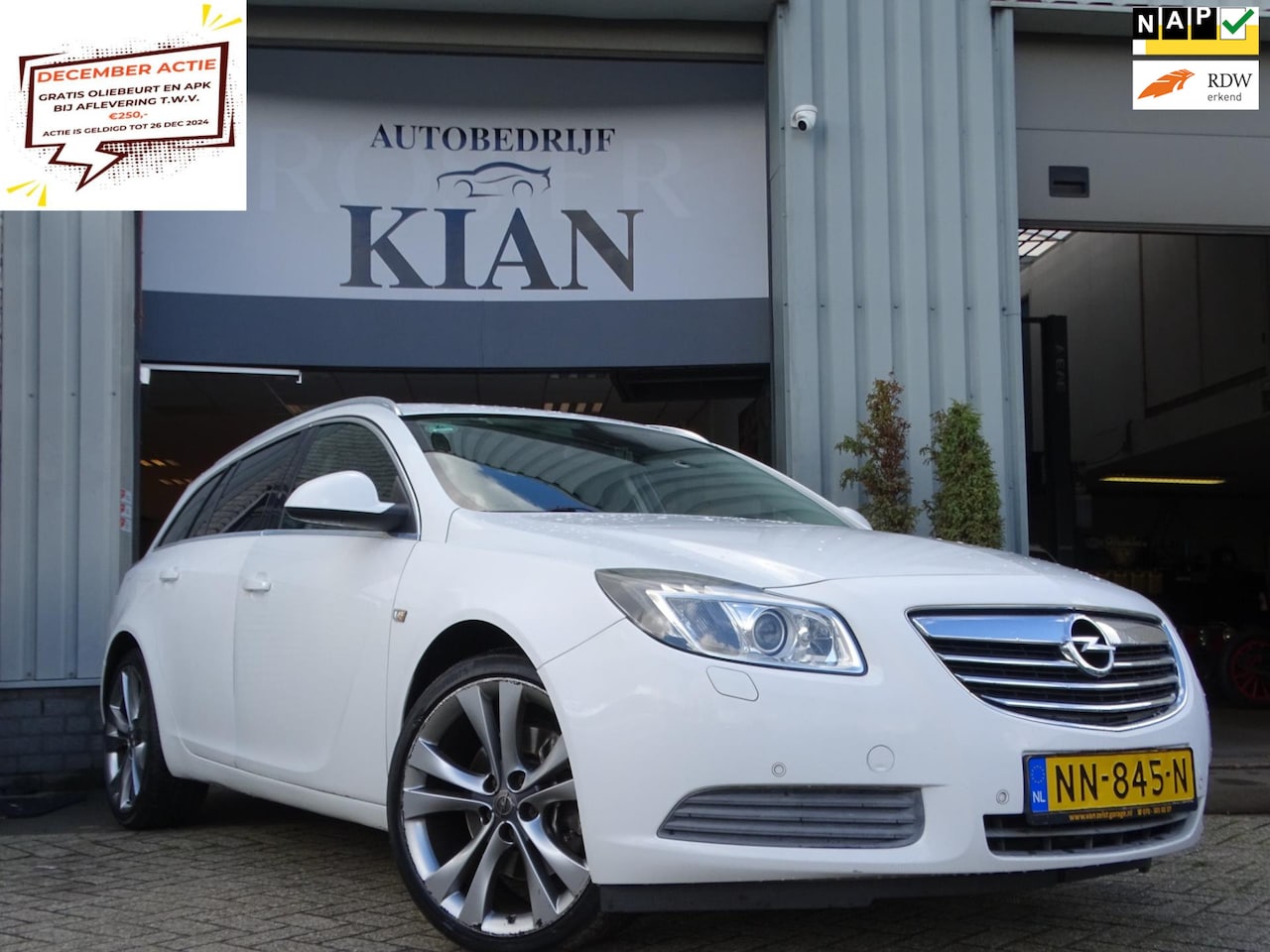 Opel Insignia Sports Tourer - 2.8 T Cosmo 4x4|V6 - AutoWereld.nl