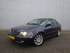 Volvo S40 - 2.0 Europa Airco / Stoelverw. / Cruise control / Trekhaak