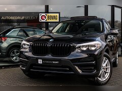 BMW X3 - XDrive30e - PANO - TREKHAAK - DEALER ONDERHOUDEN