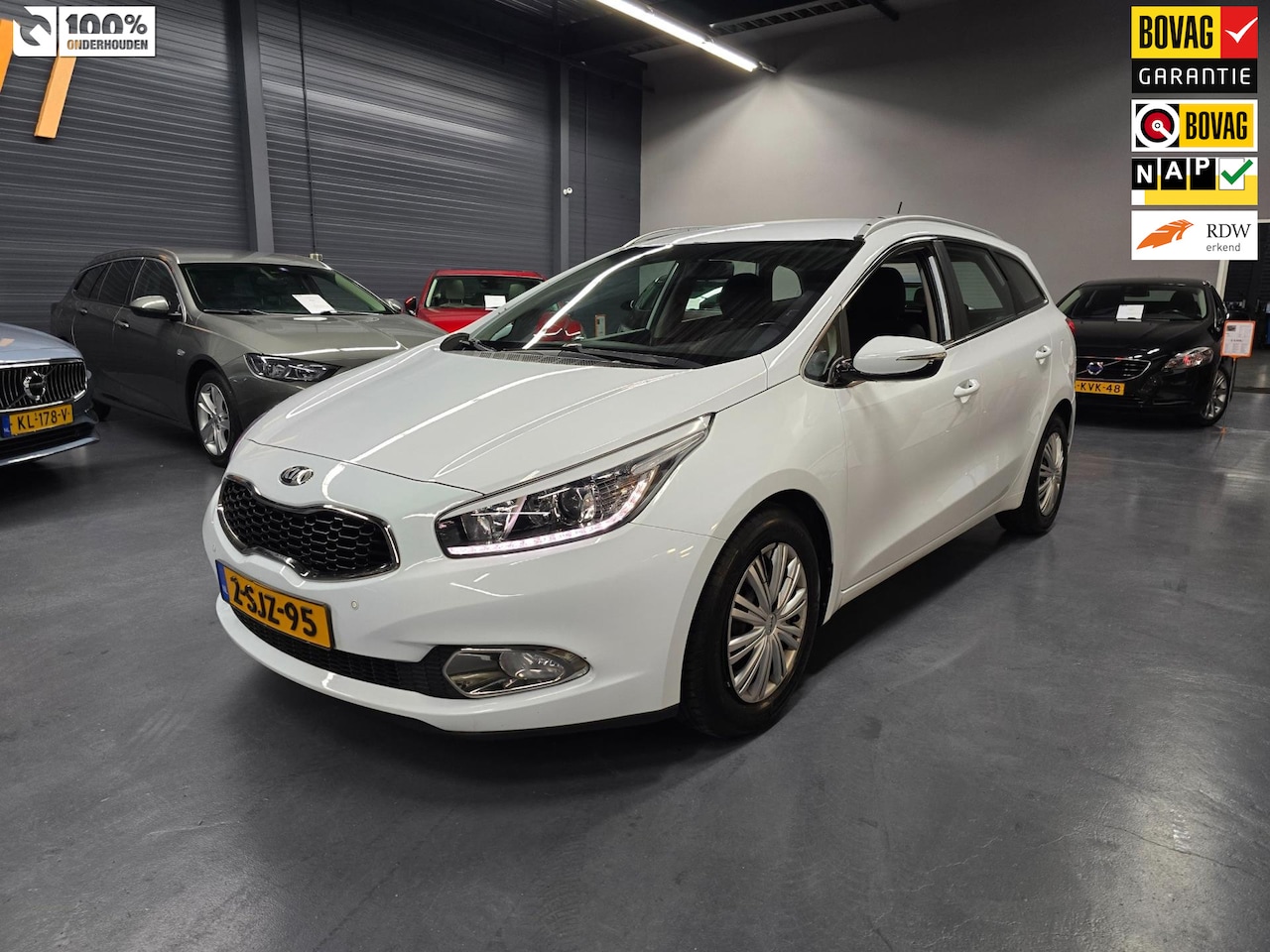 Kia Cee'd Sportswagon - 1.6 GDI 20th Anniversary CAMERA LED NAVI BLUETOOTH NAP NL AUTO - AutoWereld.nl