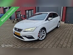 Seat Leon ST - 1.4TSI FR /Panoramadak /Trekhaak/ Adapt. Cruise