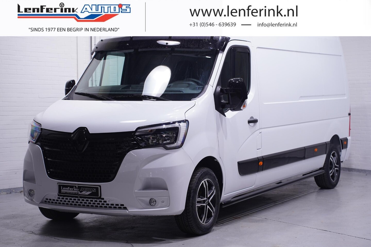 Renault Master - 2.3 DCi 135 pk L3H2 Black Style Edition Navi Camera, 17" LMV, Sidebars Zwart, Zonneklep, 3 - AutoWereld.nl