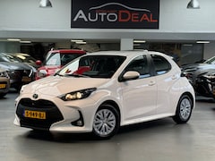 Toyota Yaris - 1.5 Hybrid Active 39.872 KM