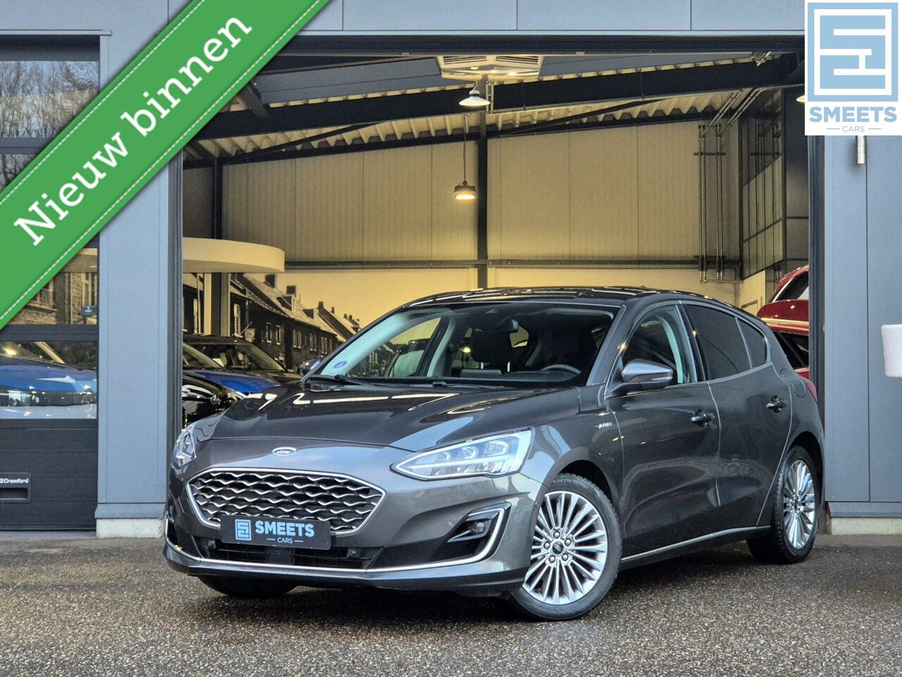 Ford Focus - 1.5 EcoBoost Vignale 150PK |Leer|HUD|Navi||Climate - AutoWereld.nl