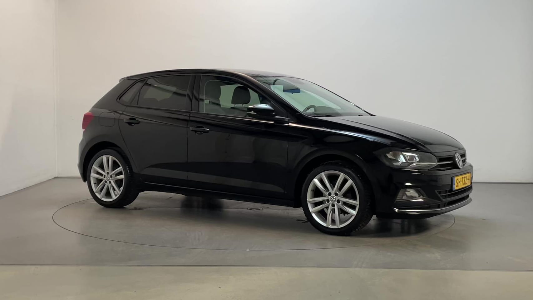 Volkswagen Polo - 1.0 TSI Highline Navigatie Climate Control DAB+ App-Connect - AutoWereld.nl