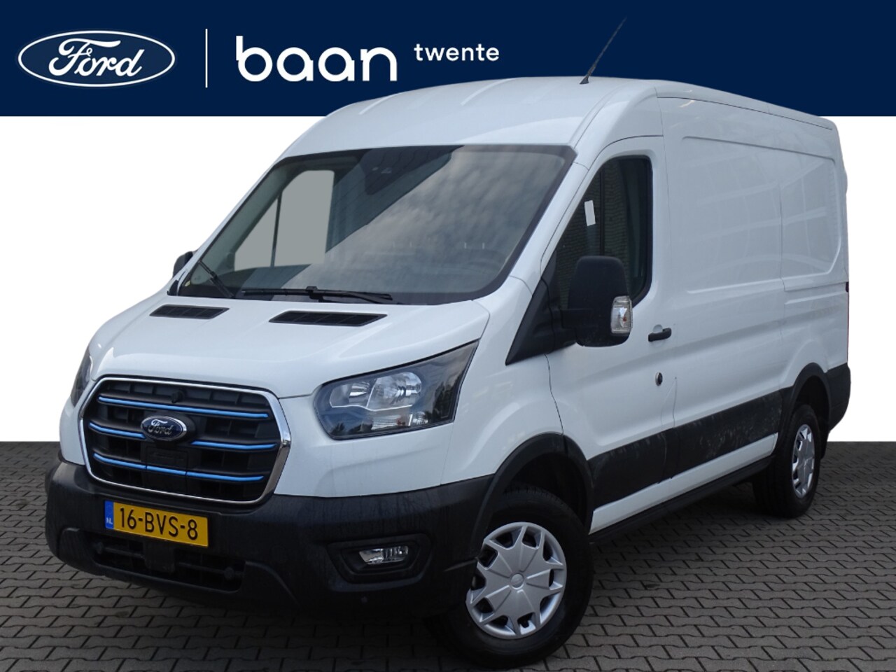 Ford E-Transit - 4,25 T | B Rijbewijs | L2H2 Trend 68 kWh laadvloer hout / pass. airbag / blis / camera / f - AutoWereld.nl