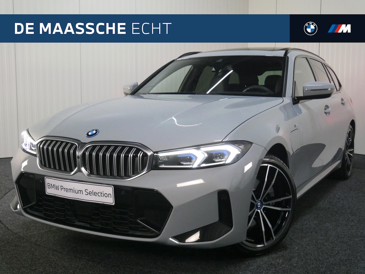 BMW 3-serie Touring - 330e High Executive M Sport Automaat / Panoramadak / Trekhaak / Sportstoelen / Adaptieve L - AutoWereld.nl