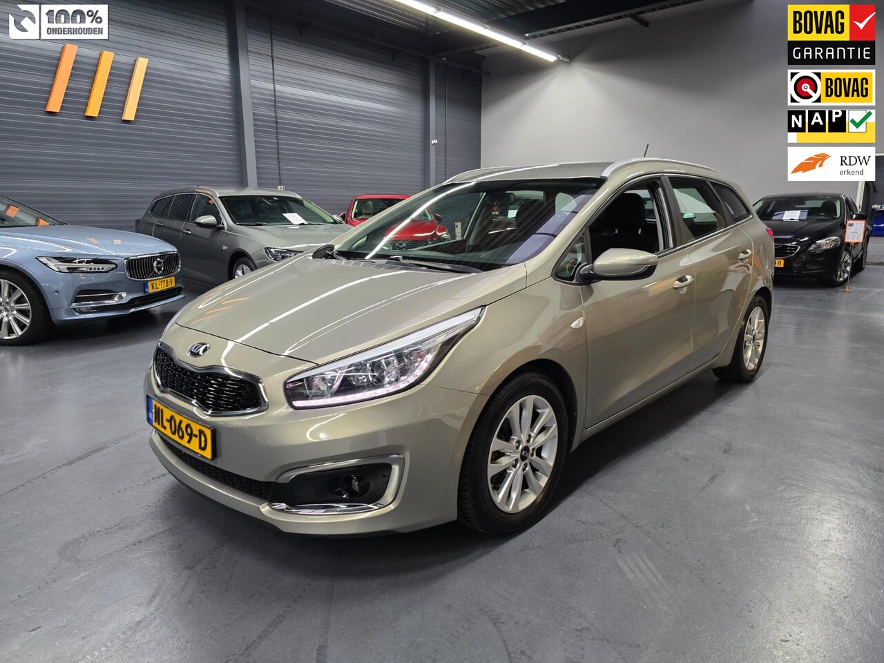 Kia Cee'd Sportswagon - 1.6 GDI ComfortPlusLine Navigator CAMERA NAVI BLUETOOTH NAP NL AUTO - AutoWereld.nl