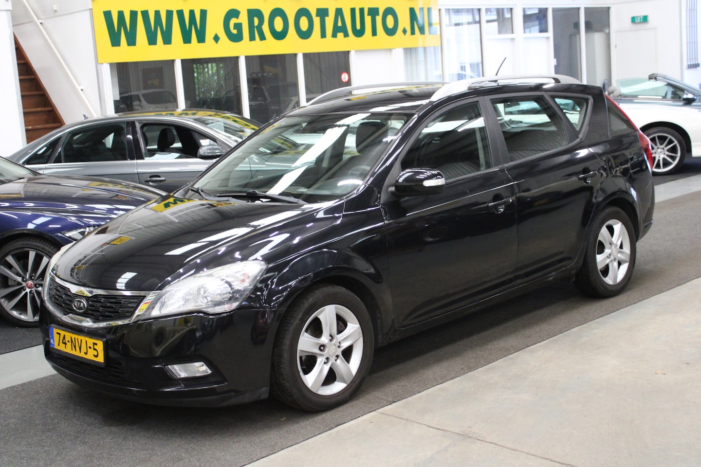 Kia Cee'd Sporty Wagon - 1.6 CVVT X-ecutive Automaat Airco, Cruise control, Navi - AutoWereld.nl