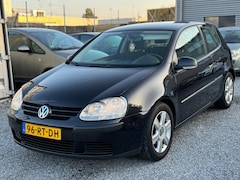 Volkswagen Golf - 1.6 FSI Turijn Airco 6 bak