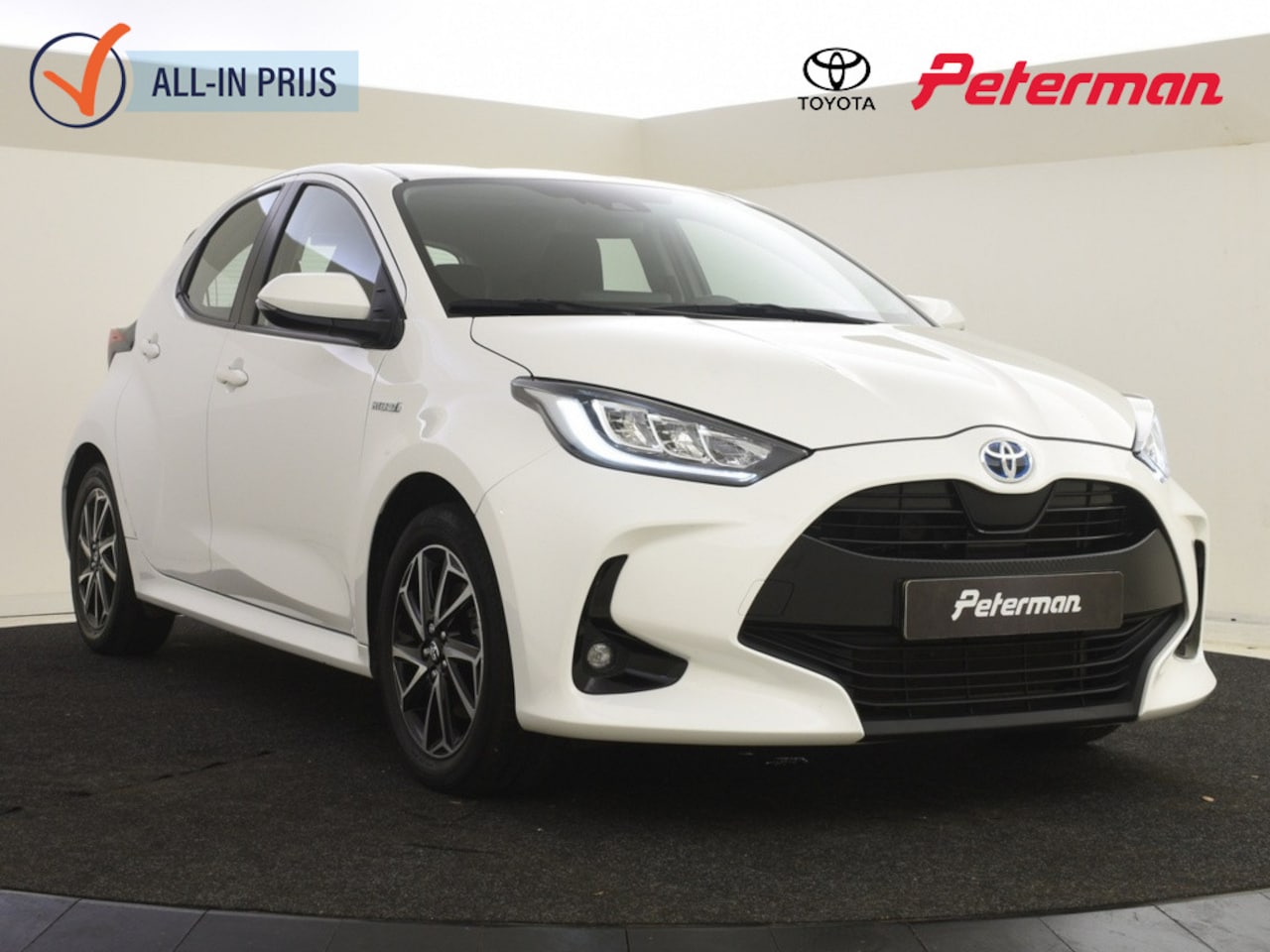 Toyota Yaris - 1.5 Hybrid First Edition | Trekhaak | Navigatie - AutoWereld.nl