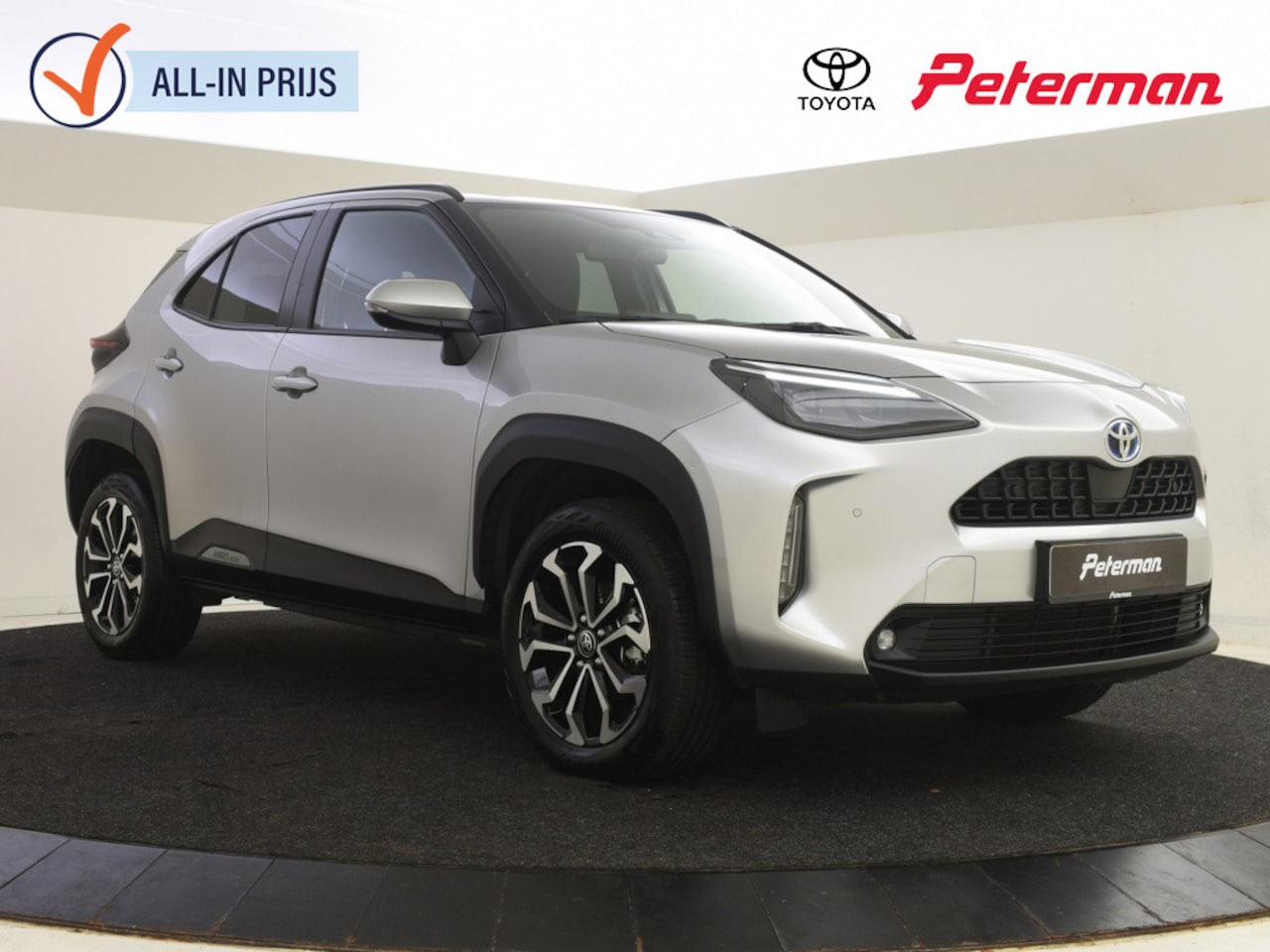 Toyota Yaris Cross - 1.5 Hybrid Dynamic Edition | PDC v+A | Stoelverwarming - AutoWereld.nl