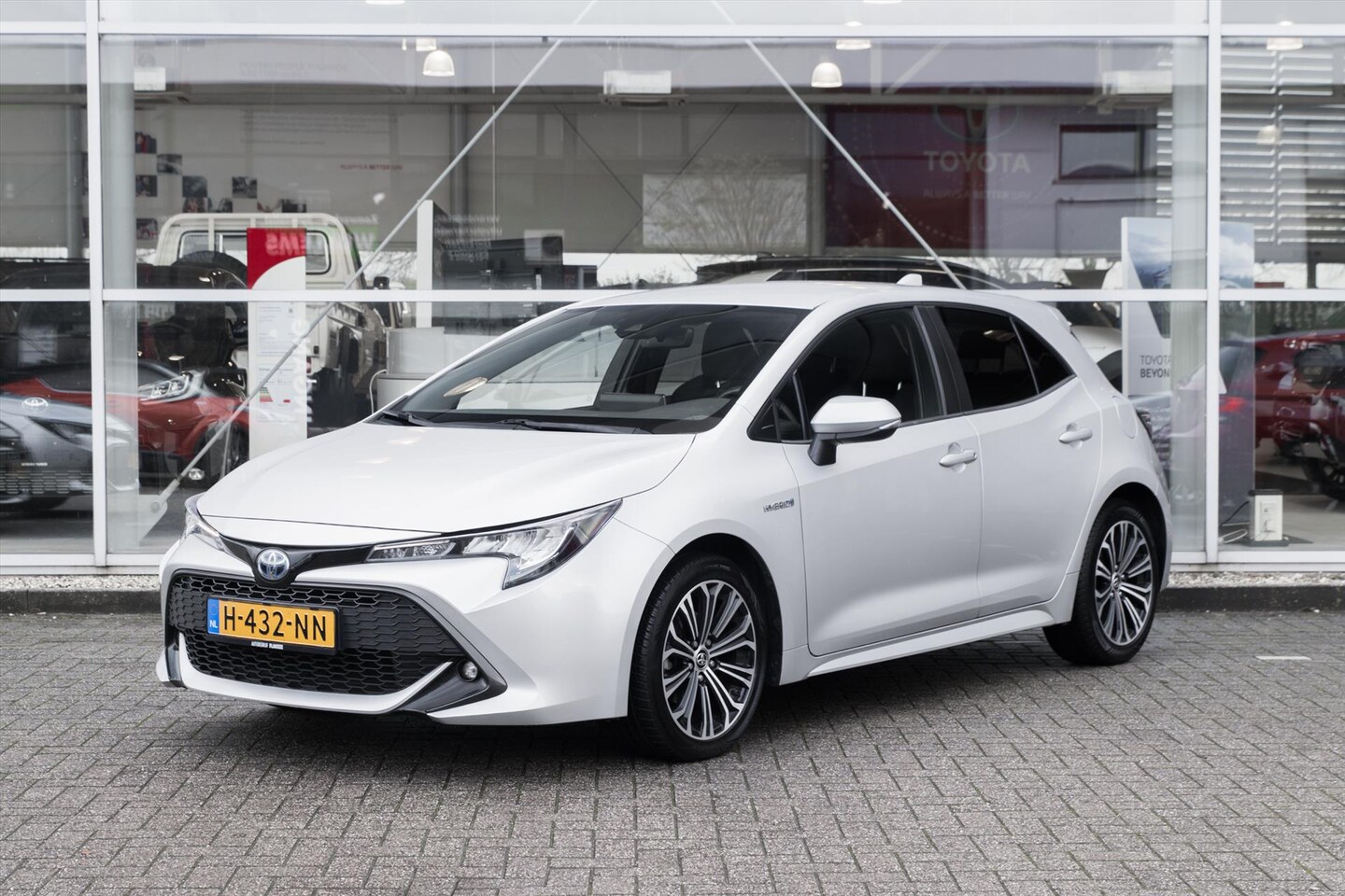 Toyota Corolla - 1.8 Hybrid 122pk CVT Dynamic - AutoWereld.nl