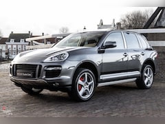 Porsche Cayenne - 4.8 Turbo