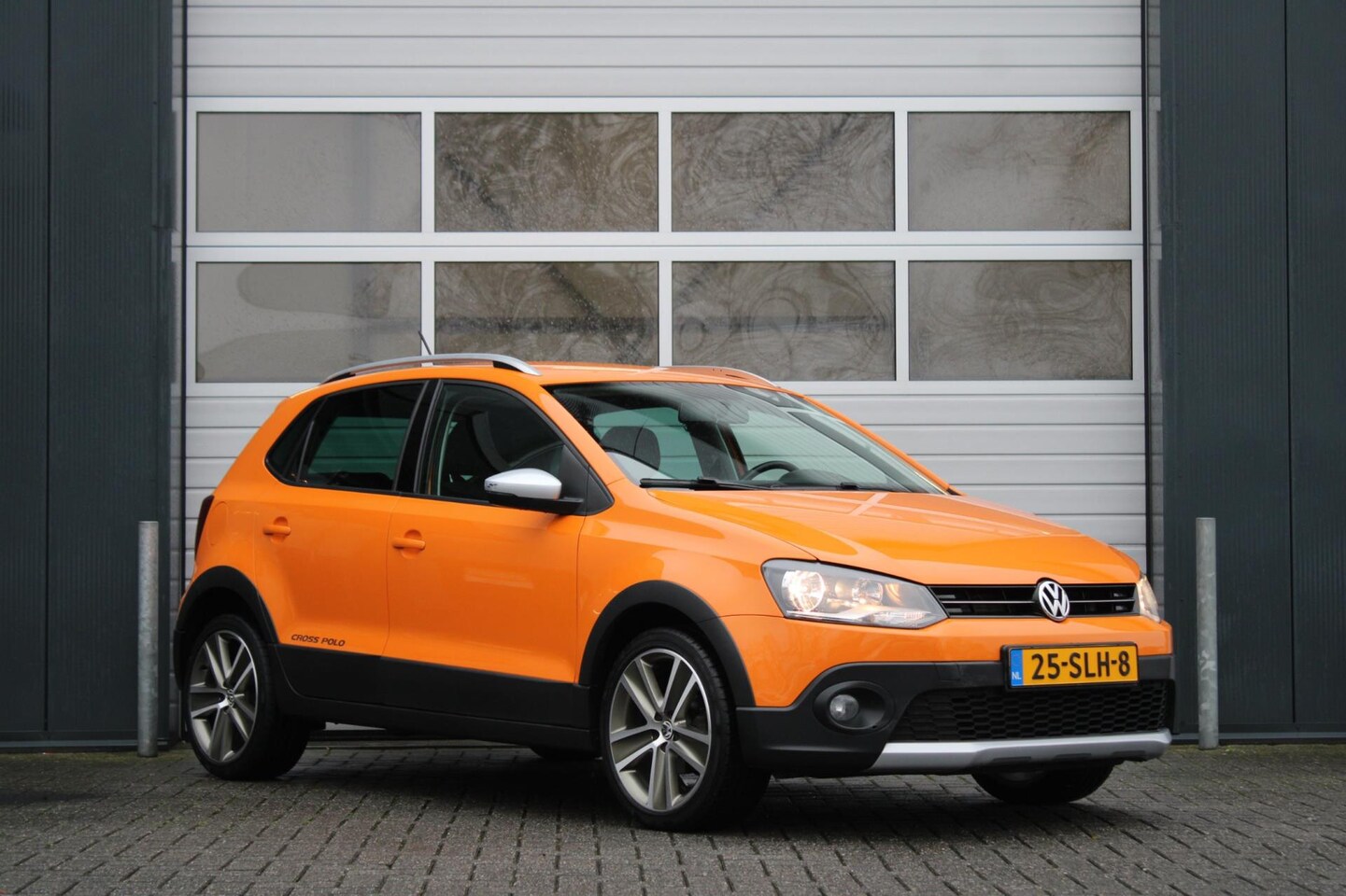 Volkswagen Polo - 1.2 TSI Cross 105pk Clima/Cruise/Elek.Ramen/C.V./Radio.CD.AUX/17"LM/Trekhaak/55.649km/Deal - AutoWereld.nl