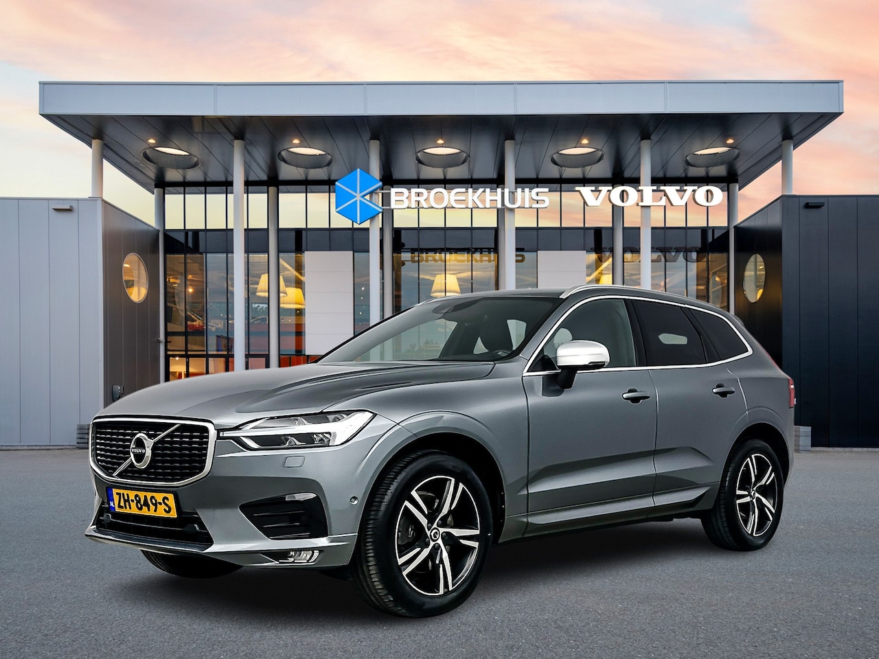 Volvo XC60 - T5 AWD GT R-Design | Adaptieve Cruise | BLIS | Trekhaak | Full LED | Keyless | Standkachel - AutoWereld.nl