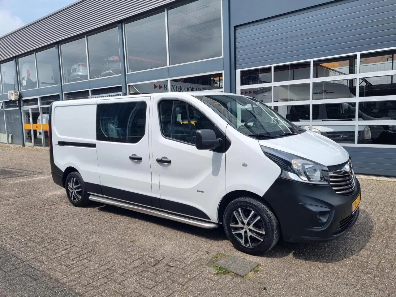 Opel Vivaro - VIVARO-B L2 Dubbele Cabine 6 Zits 1.6 CDTI 95 PK Euro 6 - AutoWereld.nl