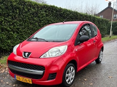 Peugeot 107 - 1.0-12V XR 115000 km nap aanwezig