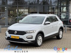 Volkswagen T-Roc - 1.0 TSI Style Climate control/Cruise/PDC/Navigatie/NAP/116PK