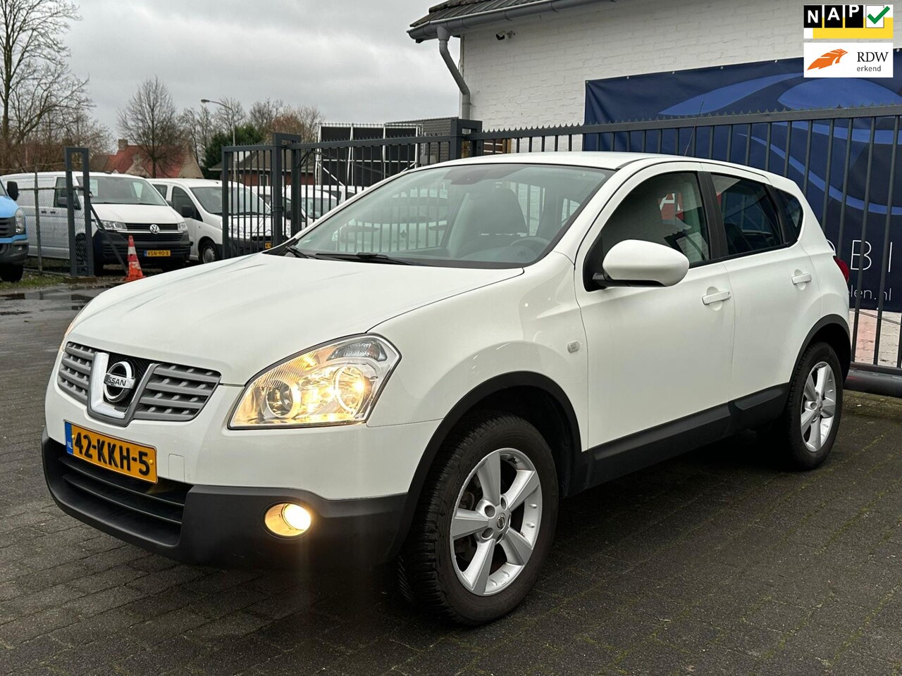 Nissan Qashqai - 1.6 Acenta / CRUISE CONTROL / AIRCO / TREKHAAK - AutoWereld.nl