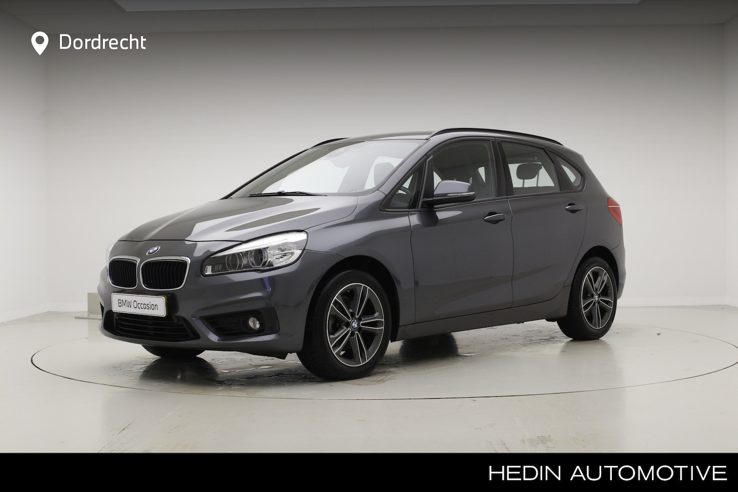 BMW 2-serie Active Tourer - 218i Executive | Stoelverwarming | Elec. Klep | Comfort Acces | Navi | PDC v+a - AutoWereld.nl