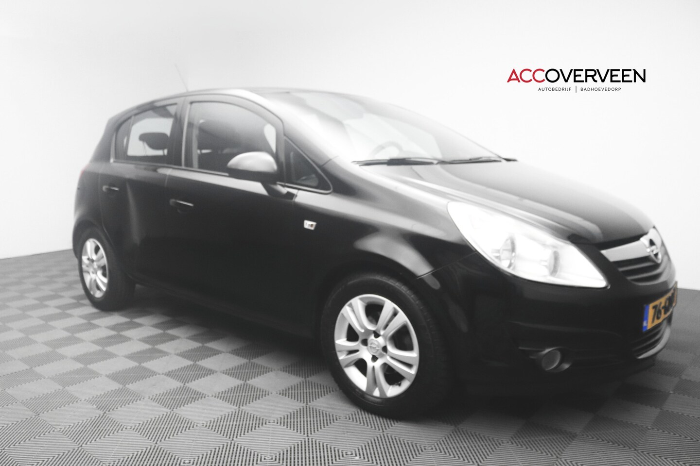 Opel Corsa - 1.4-16V Enjoy 1.4-16V Enjoy - AutoWereld.nl