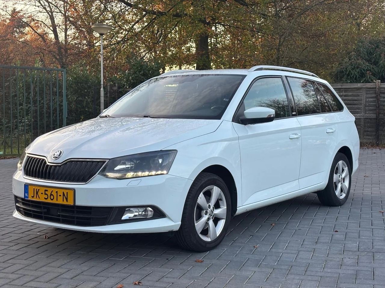 Skoda Fabia Combi - 1.2 TSI JOY 1.2 TSI JOY - AutoWereld.nl