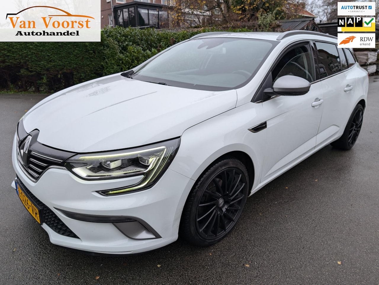 Renault Mégane Estate - 1.3 TCe Bose GT-Line automaat sport - AutoWereld.nl