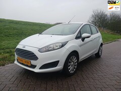 Ford Fiesta - 1.5 TDCi 5-drs Airco Telefoon USB Aux Nwe APK El. Ramen en Spiegels