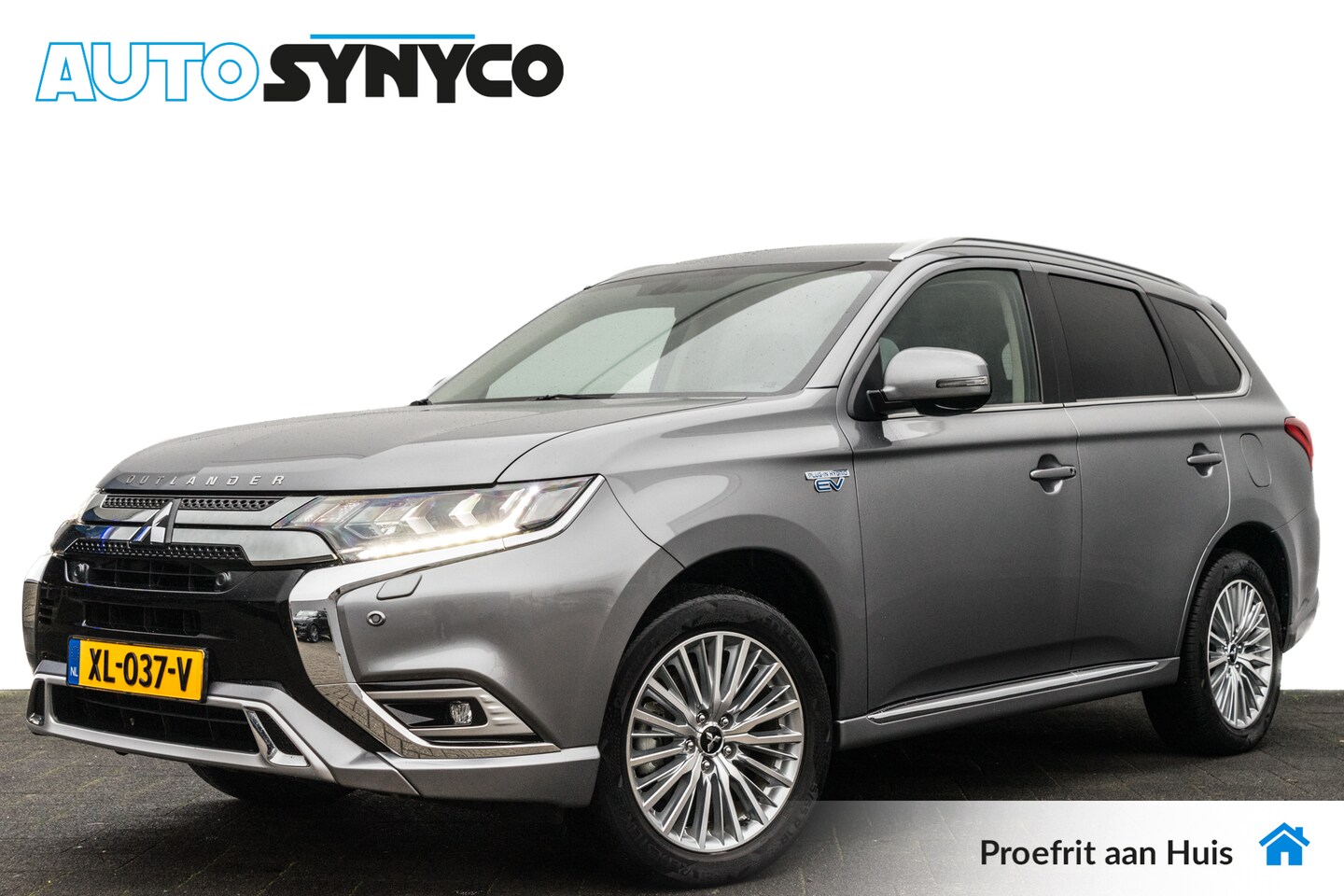 Mitsubishi Outlander - 2.4 PHEV Intense | Camera | 18 inch LMV | Keyless | Getint Glas | Stoelverwarming - AutoWereld.nl