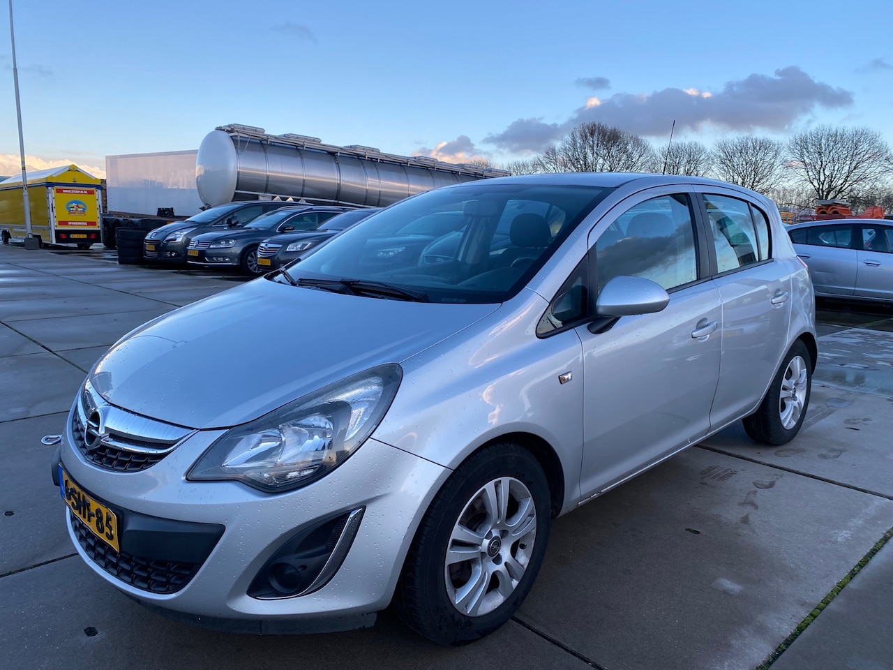 Opel Corsa - 2013 * 1.4-16V Design Edition * START NIET !!! - AutoWereld.nl