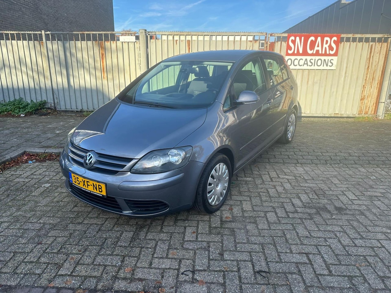 Volkswagen Golf Plus - 1.4 *APK*Airco - AutoWereld.nl