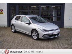 Volkswagen Golf - 1.5 TSI ACT Life - Stoelverwarming - Acc- Carplay