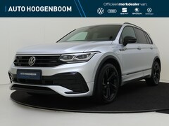 Volkswagen Tiguan - 1.4 TSI eHybrid R-Line Business | 360 camera | Keyless | Dodehoek detectie | Navigatie | B